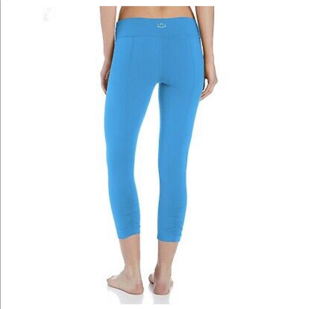 Beyond Yoga Capri legging